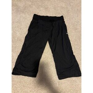 Lululemon Dance Studio Pants Crop Capri Womens Size 6 Black